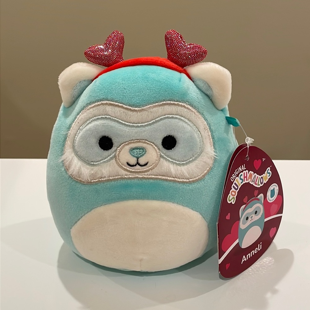 NWT 5”— Anneli the Ferret Squishmallow — Valentines Day Collection